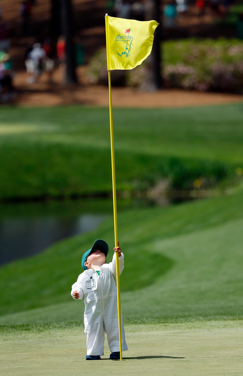 Illustration for article titled The Masters Par 3 Contest Gave Us Our New Favorite Sports Baby